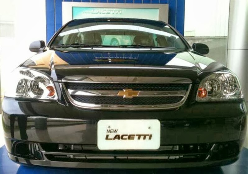 Cho thuê xe 4 chỗ Chevrolet Lacetti EX đời mới