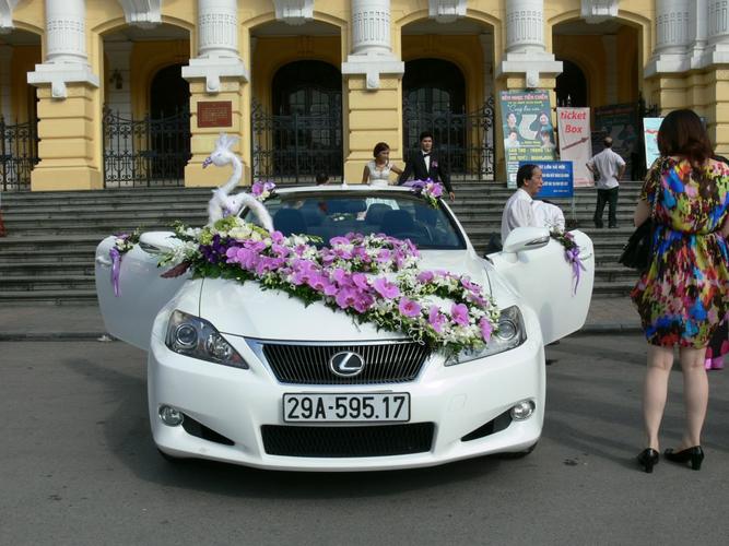  xe cưới màu trắng Audi A5